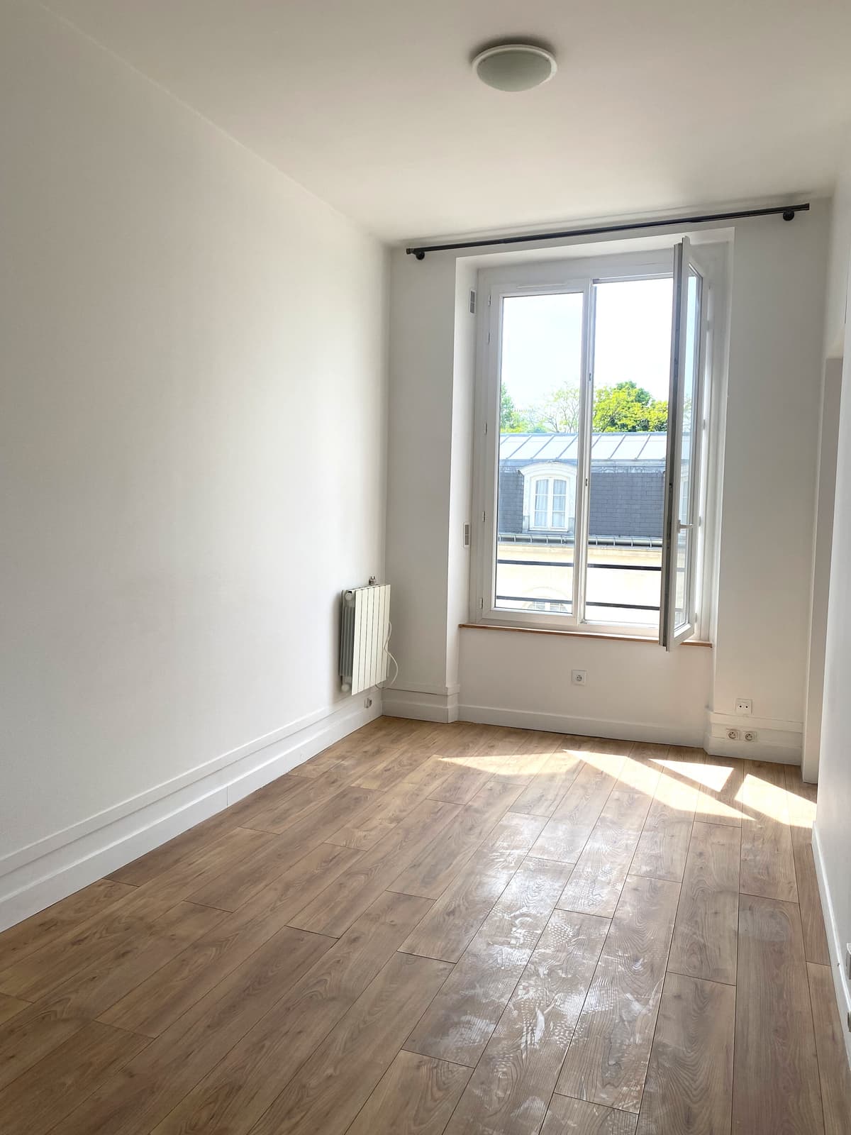 Location appartement 1 pièce 29 m² à Paris 6 (75006) — photo 1