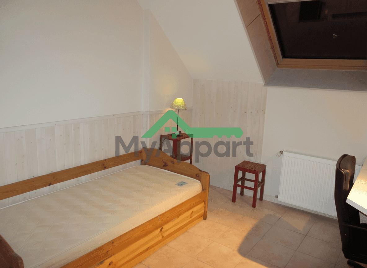 Chambre individuelle meublée 390 tout inclus — photo 1