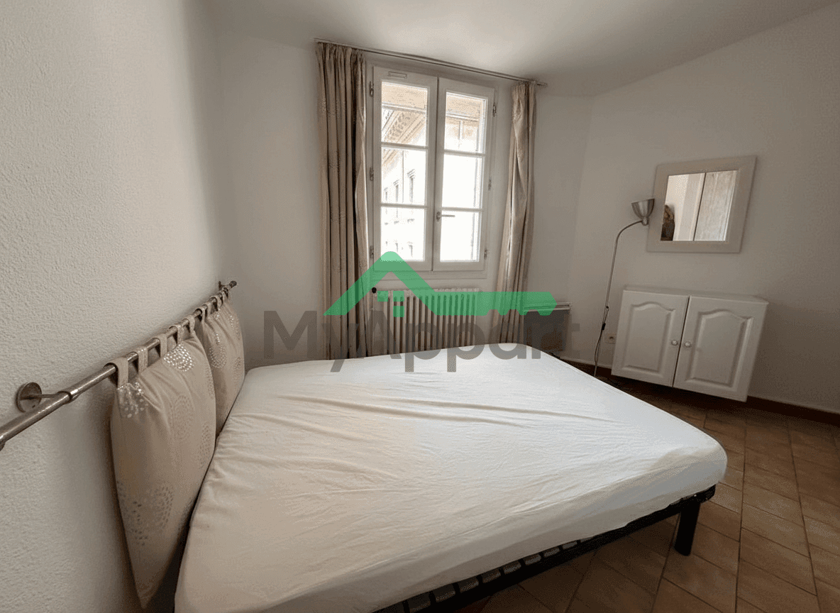 Particulier loue grand T2 — photo 1