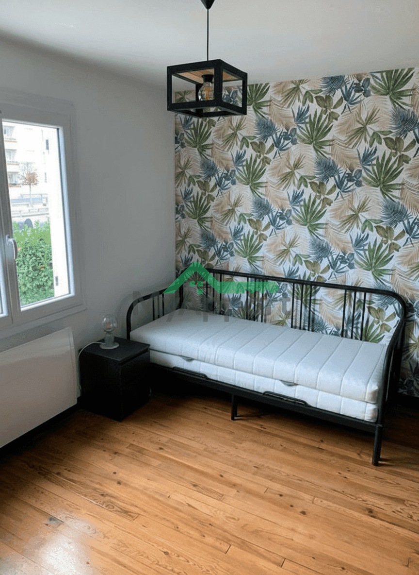 1 place disponible en colocation à 2 personnes dans le quartier de la Madeleine Angers, UCO et ESA — photo 1