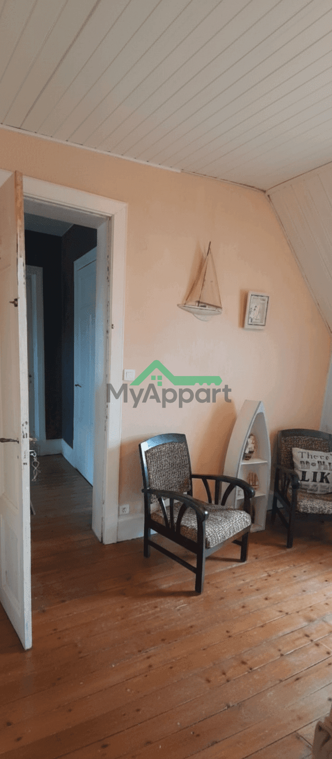 Grande chambre meublée — photo 1