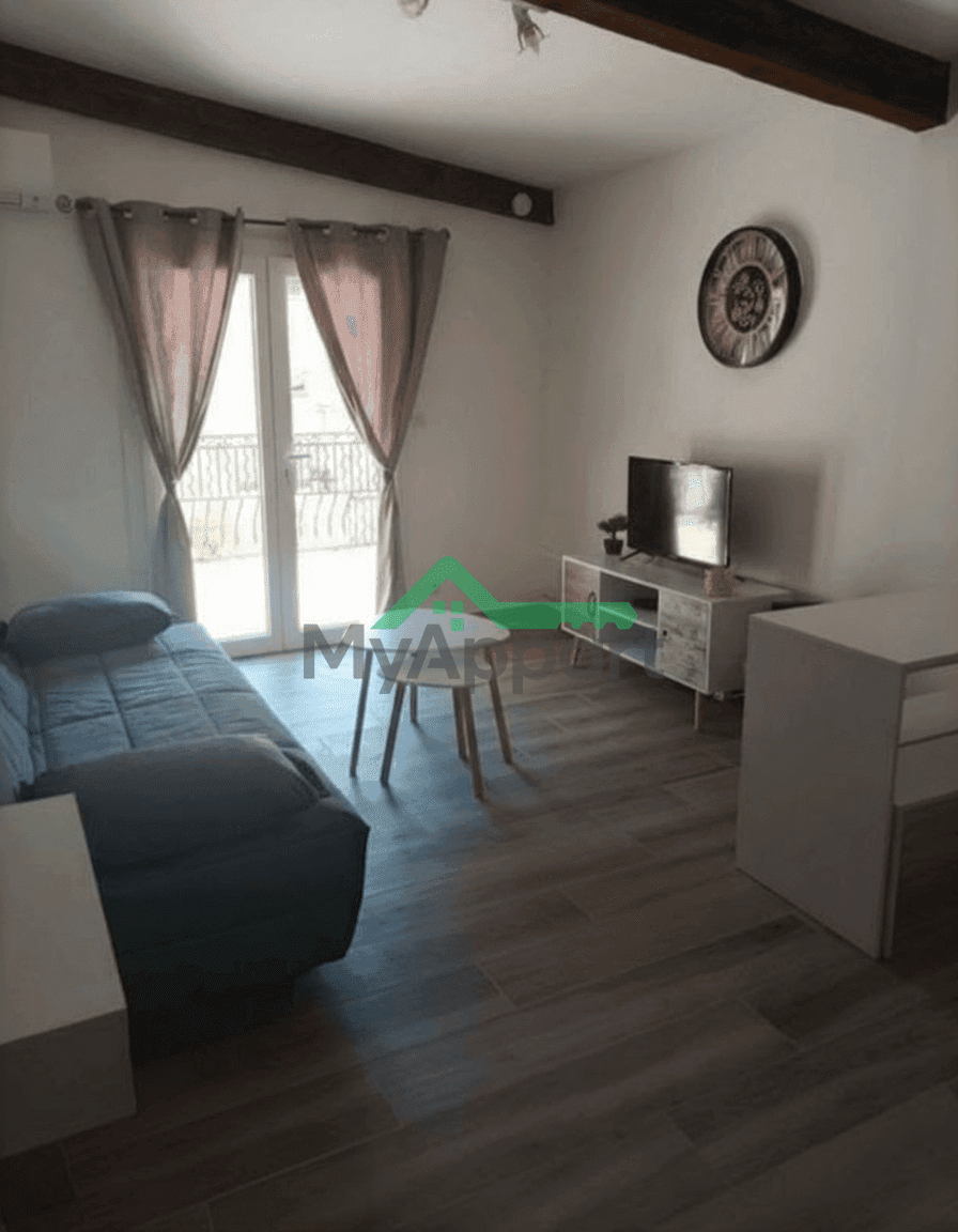 Studio meublé avec terrasse — photo 1