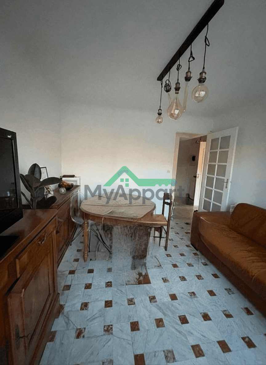 F2 Meublé Saint Raphaël proche centre ville — photo 1