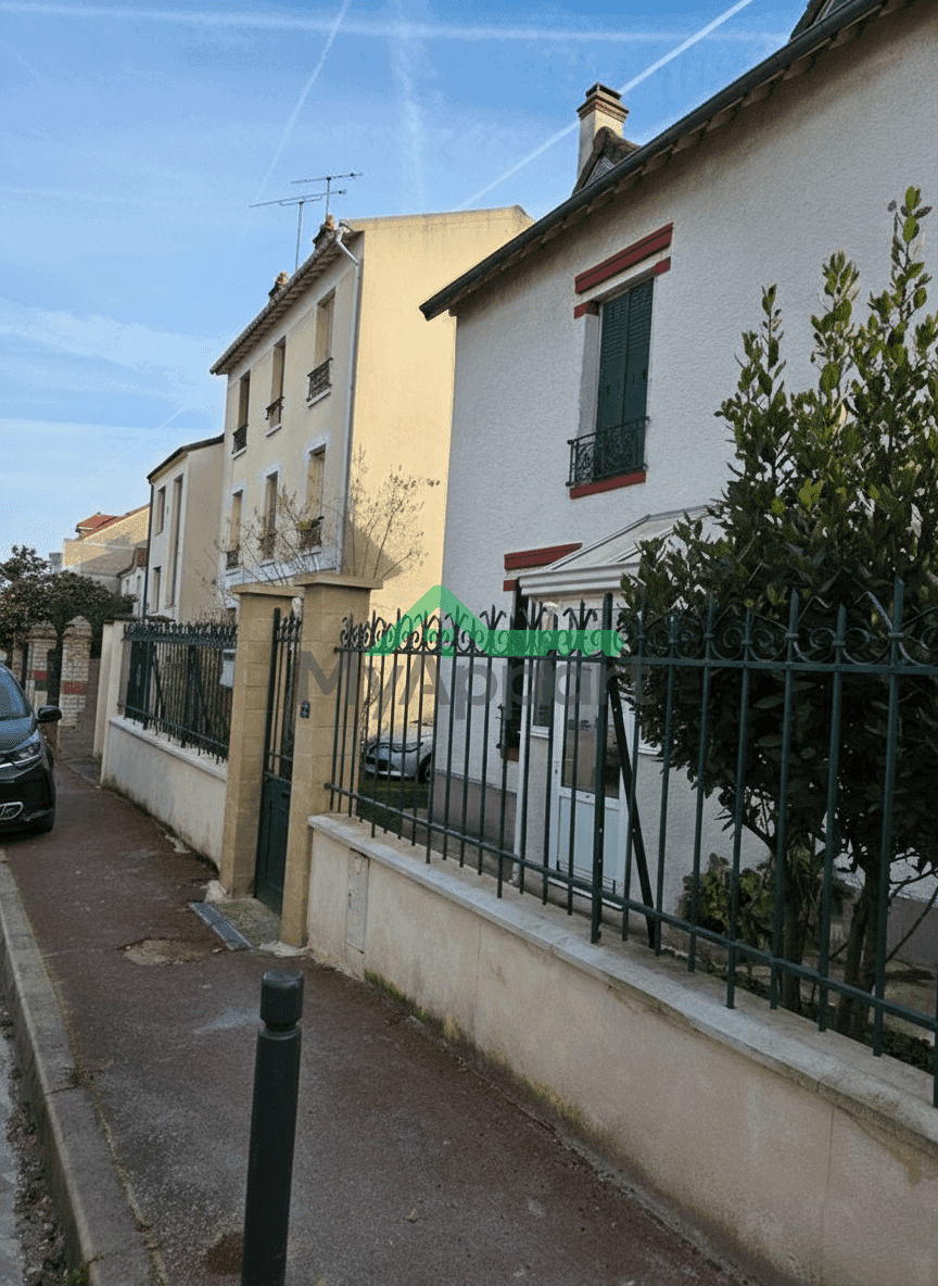 T 2 meublé à Anthony — photo 1