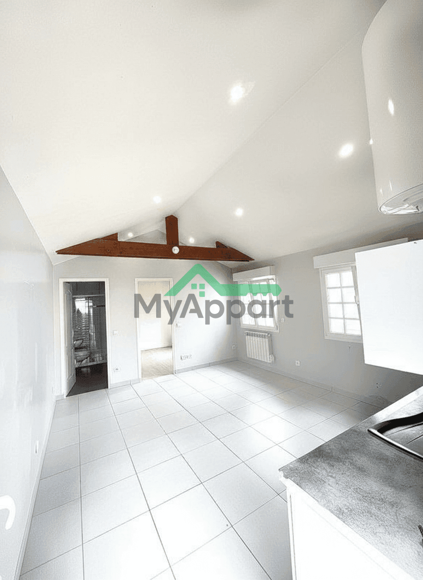 Appartement 2 pièces renové à louer sur Villiers sur Marne — photo 1