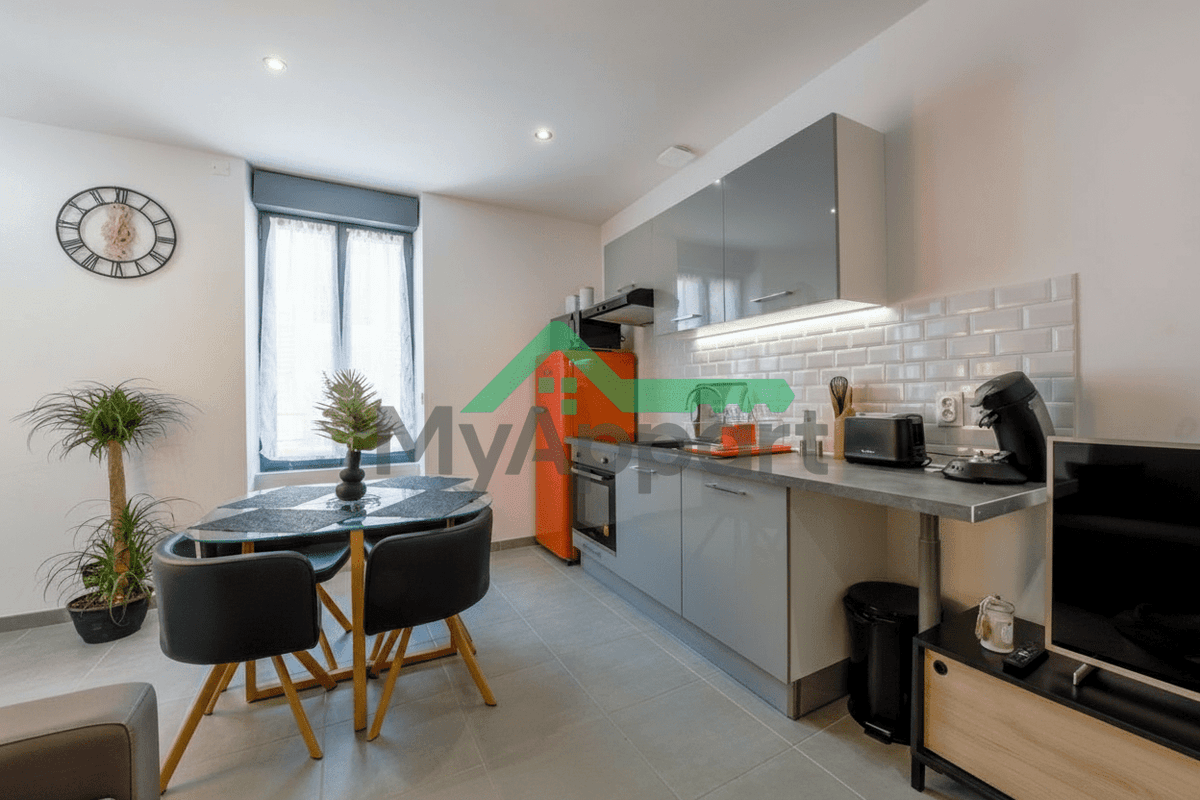 T2 meublé de standing hyper centre — photo 1