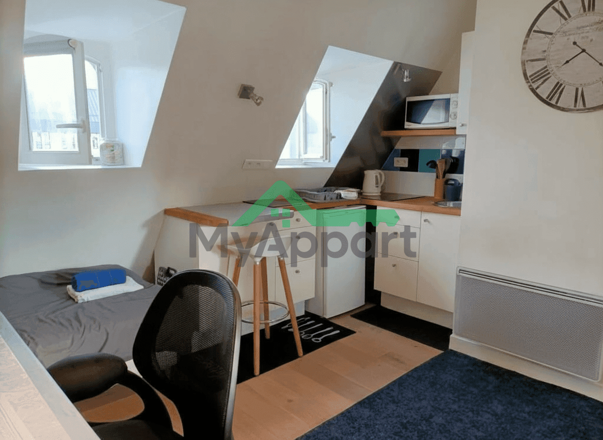 Studette cosy à louer — photo 1