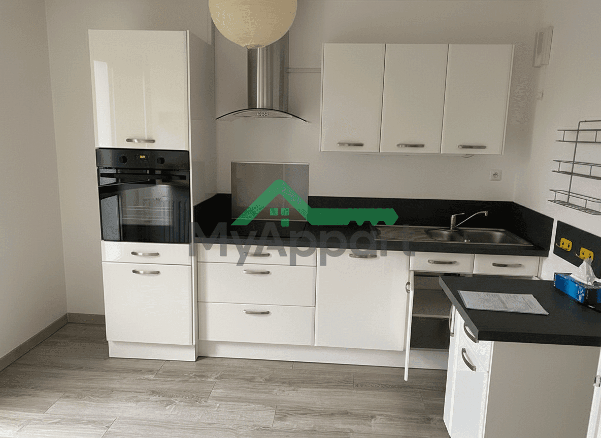 À louer - Appartement lumineux 2 pièces - 49 m² - Angers - 795 CC — photo 1