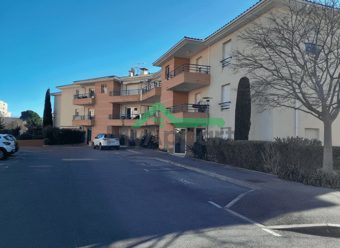 Appartement . 2 pièces . 32m2 — photo 1