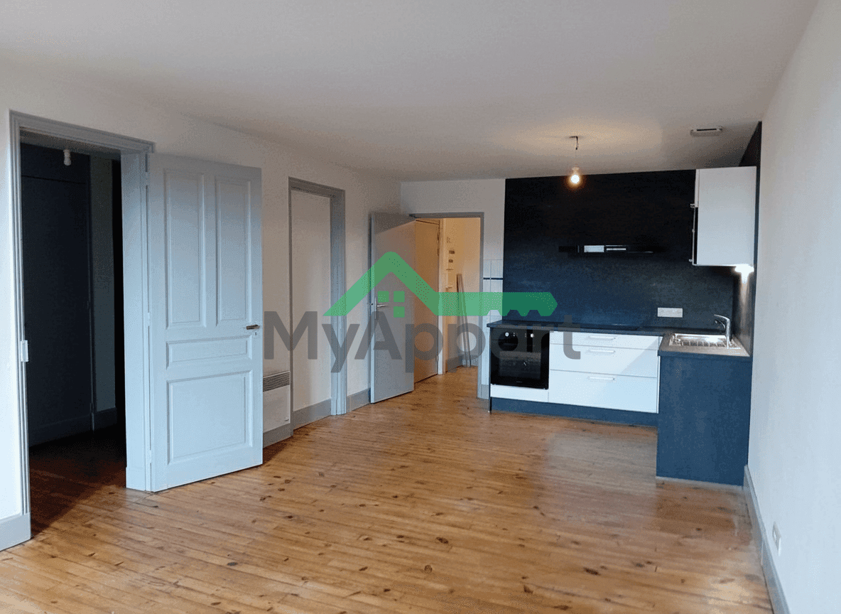 T4 Lavaur Centre ville avec Garage — photo 1