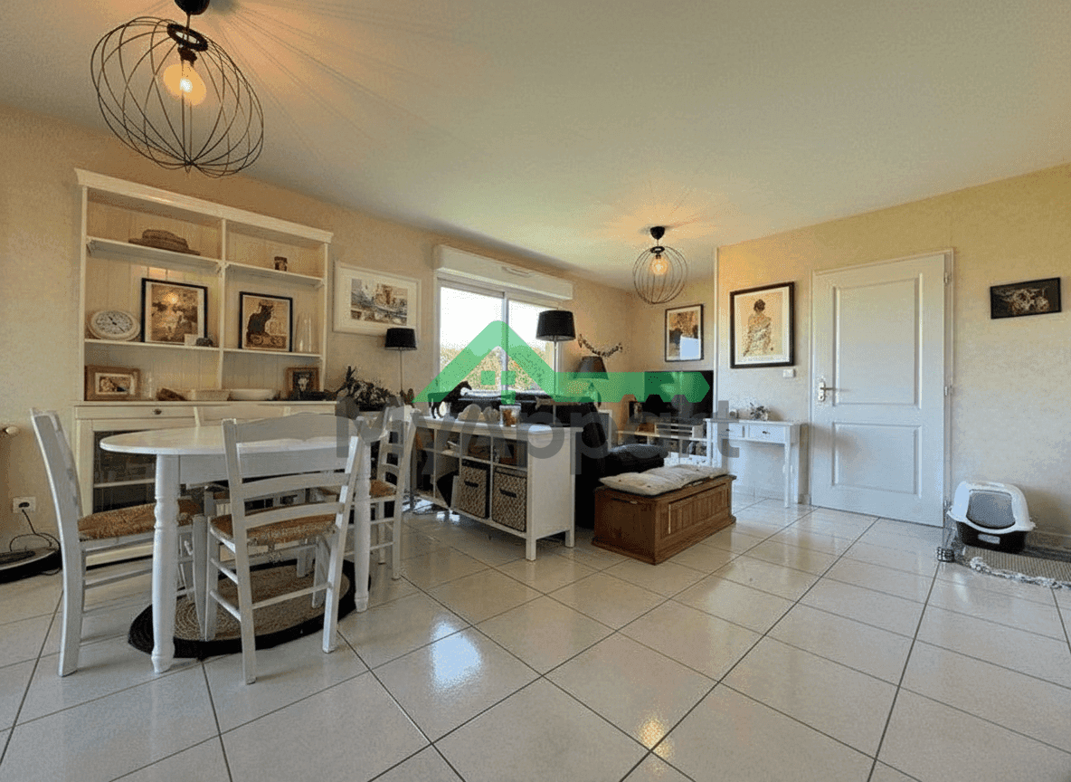 Appartement avec balcon — photo 1