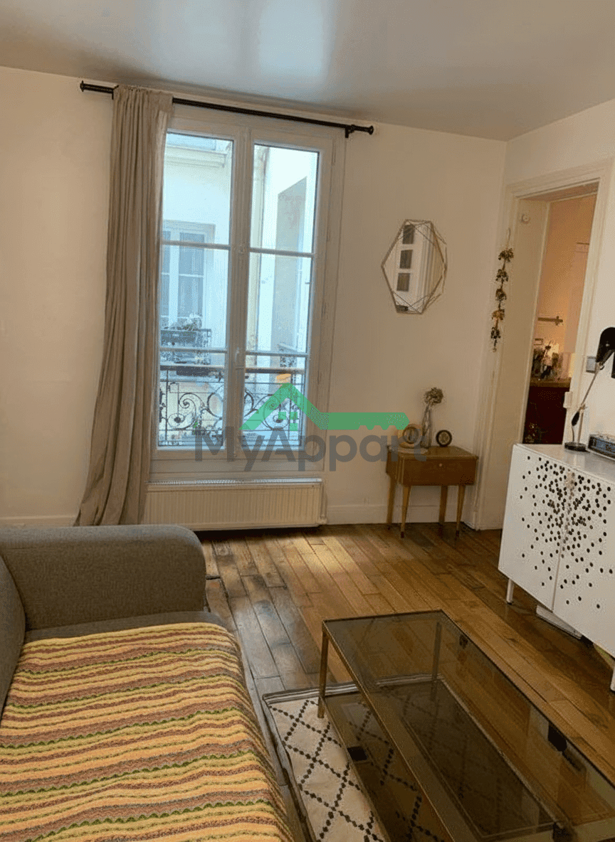 Location meublée 01 Juin 2025 : F2, 32m2, Belleville 75010 — photo 1