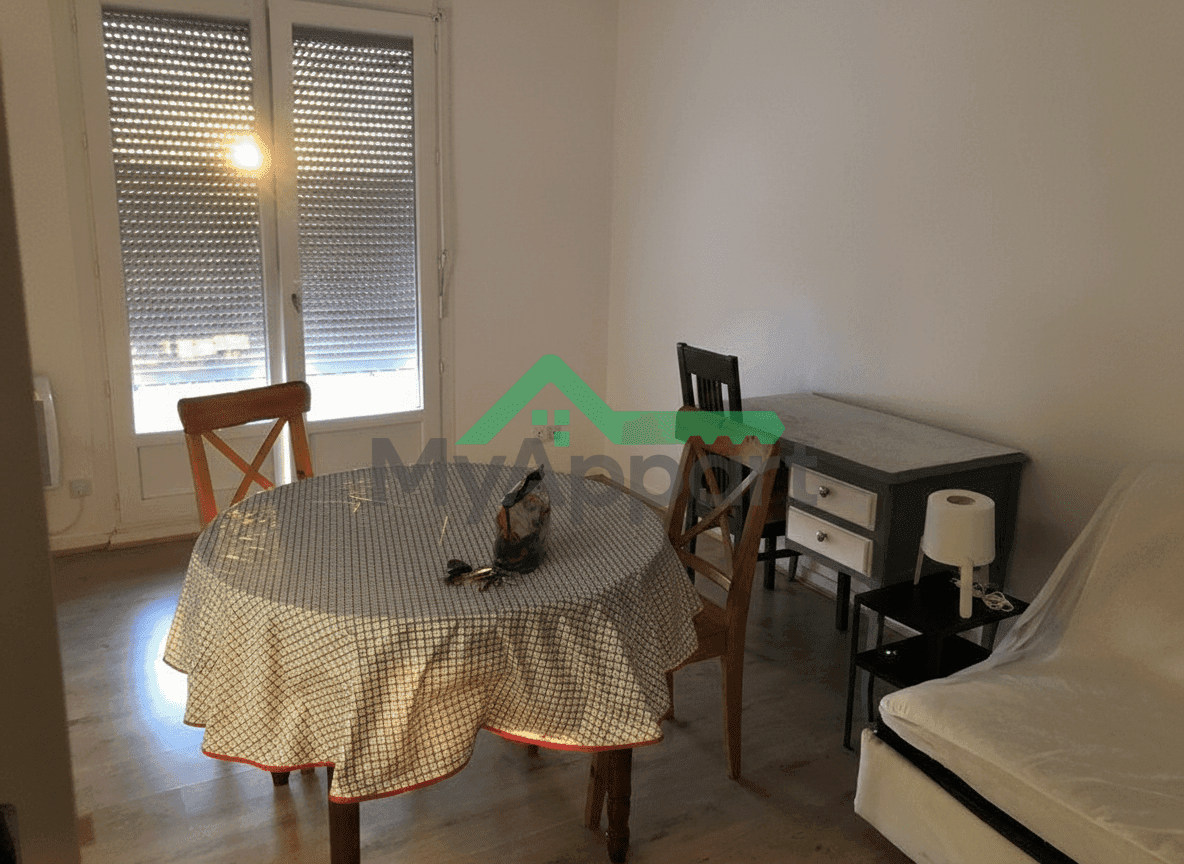 A LOUER T1 Saint-Anne — photo 1