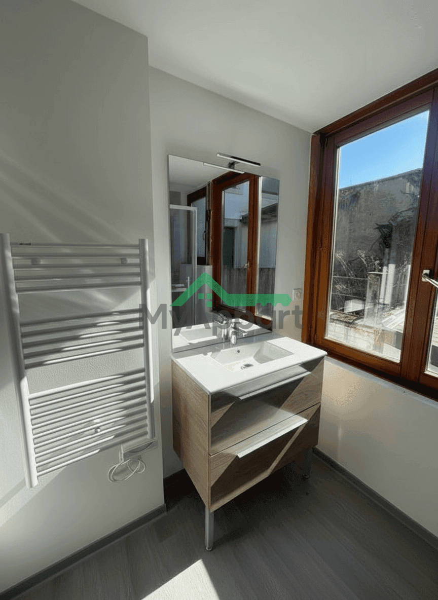 F3 hypercentre Thann refait à neuf — photo 1