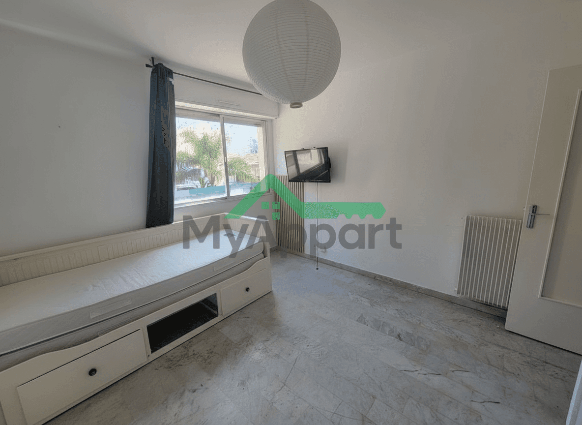 Studio 17m2 St Augustin — photo 1