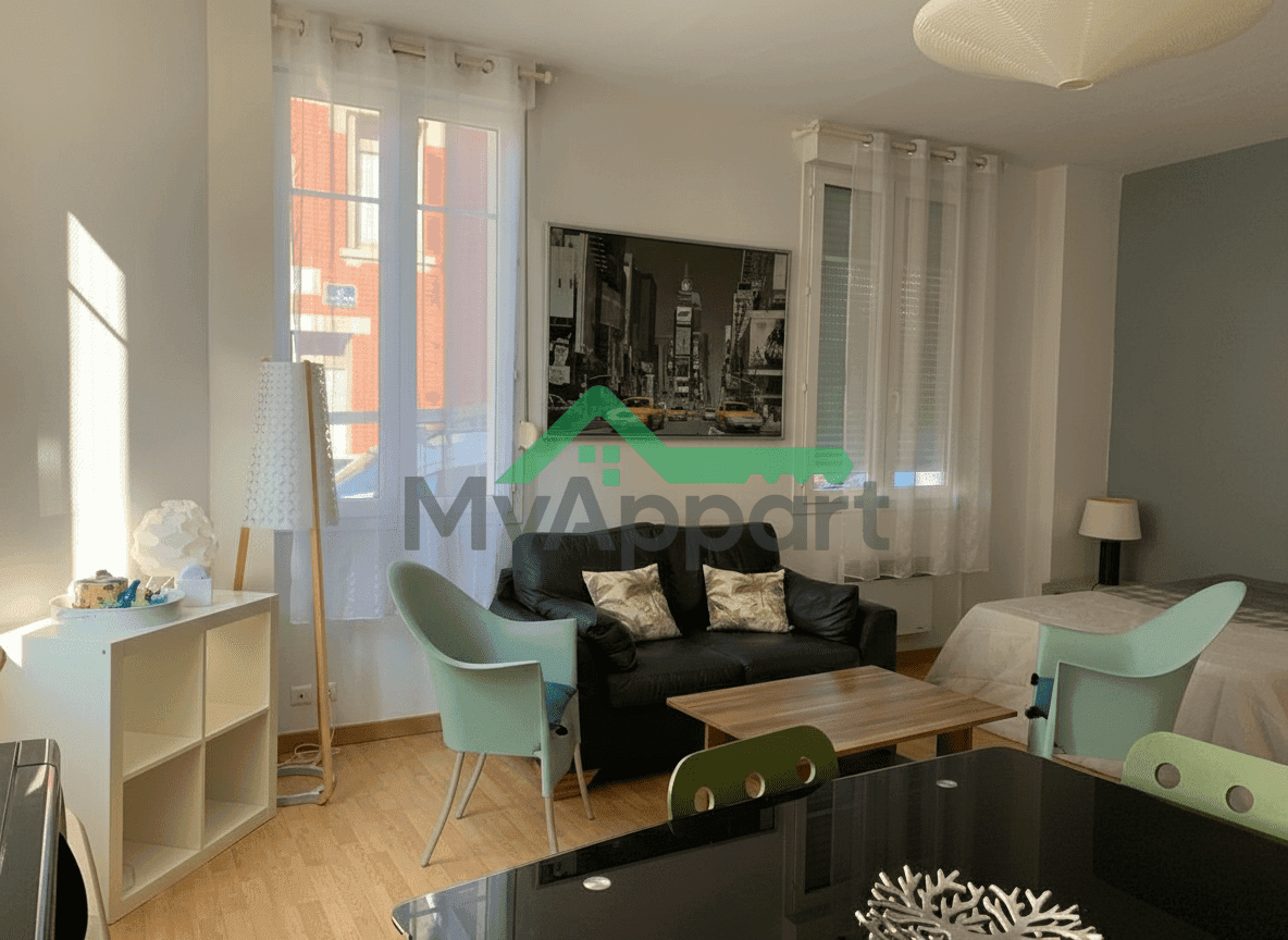 GRAND STUDIO rez de chaussée rue dhavernas — photo 1