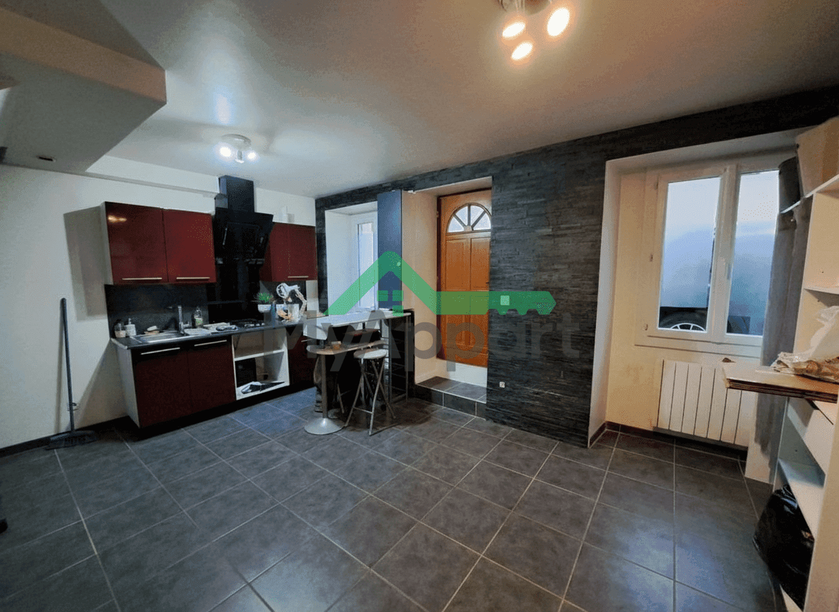 Loué studio — photo 1