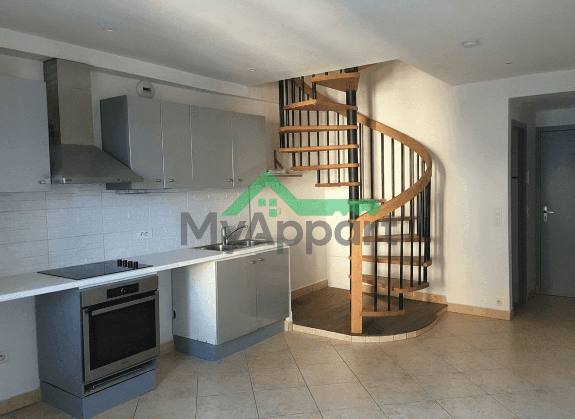 Duplex FARMOUTIERS — photo 1