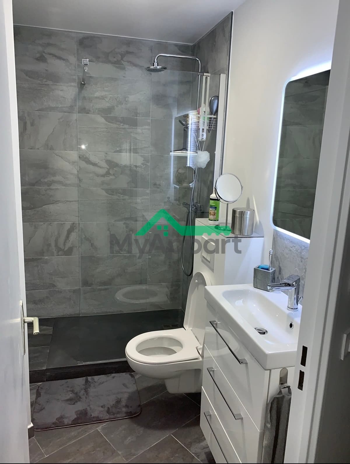 Studio meublé à louer Levallois Perret - Disponible dès le 1er avril — photo 1