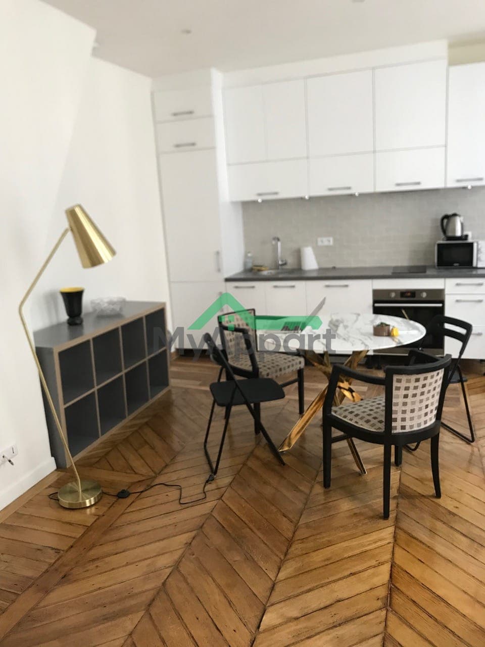 Studio récent et lumineux — photo 1