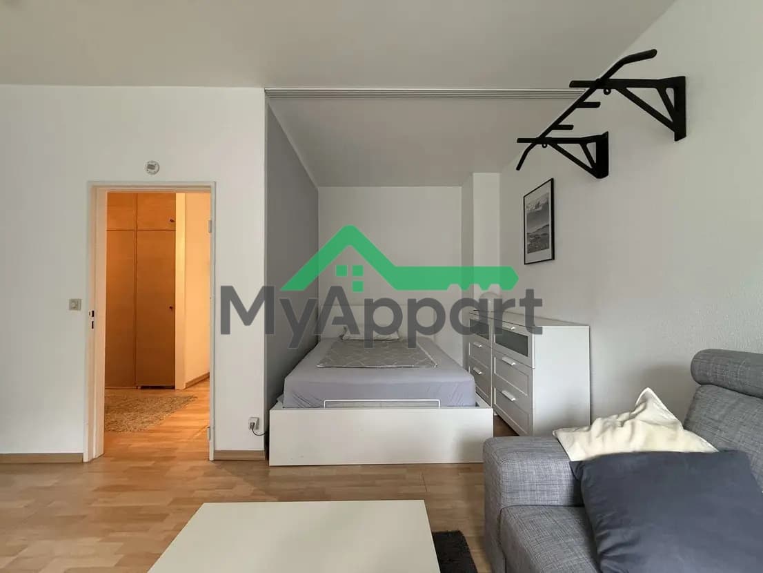 Spacieux studio rénové • 1 pièce • 35 m² – Paris 10e — photo 1