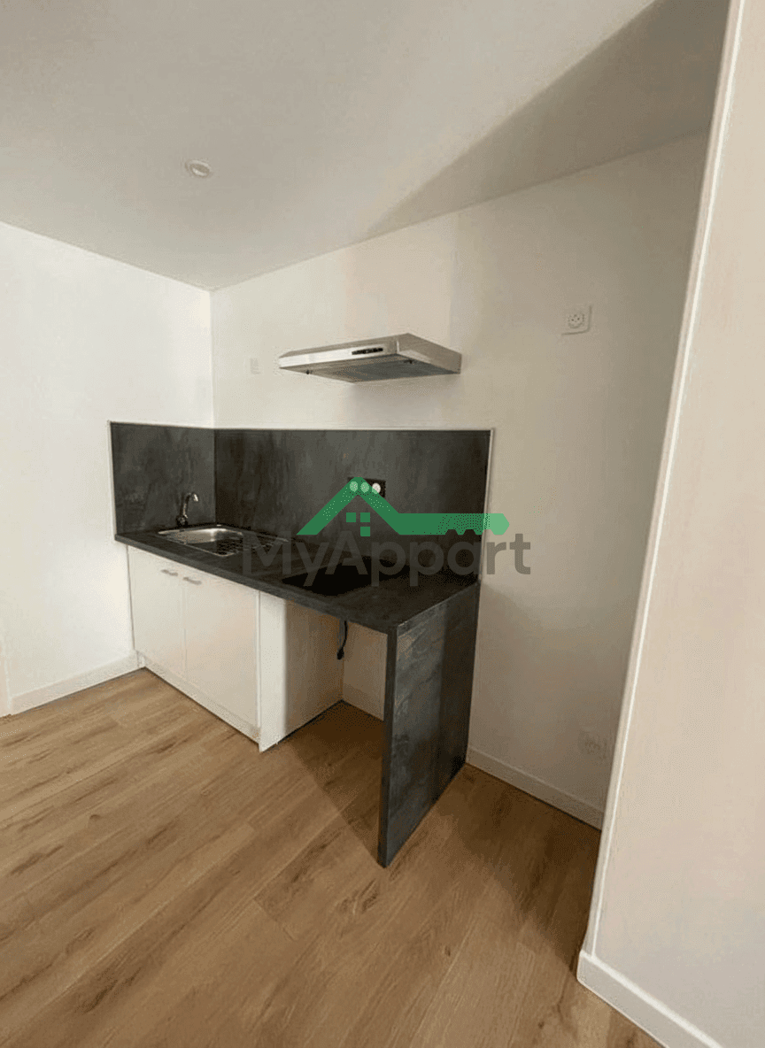 Studio meublé à louer Immédiatement — photo 1