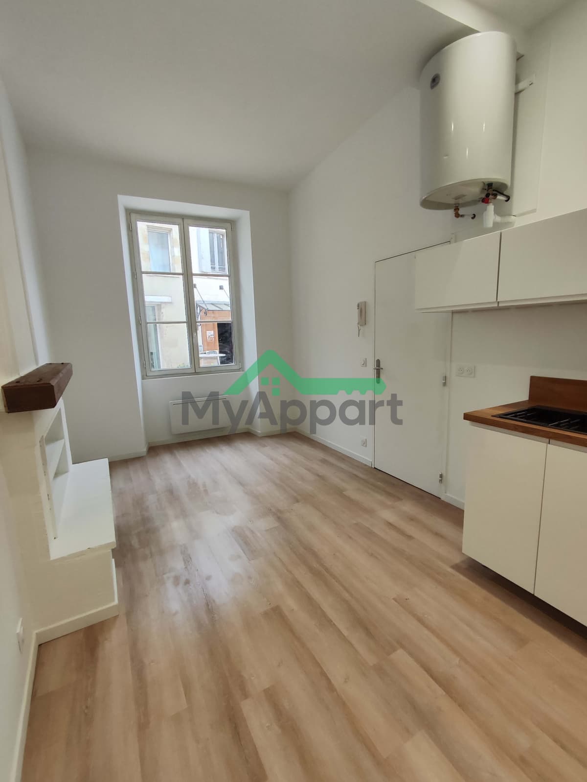 Appartement T2 rénové — photo 1