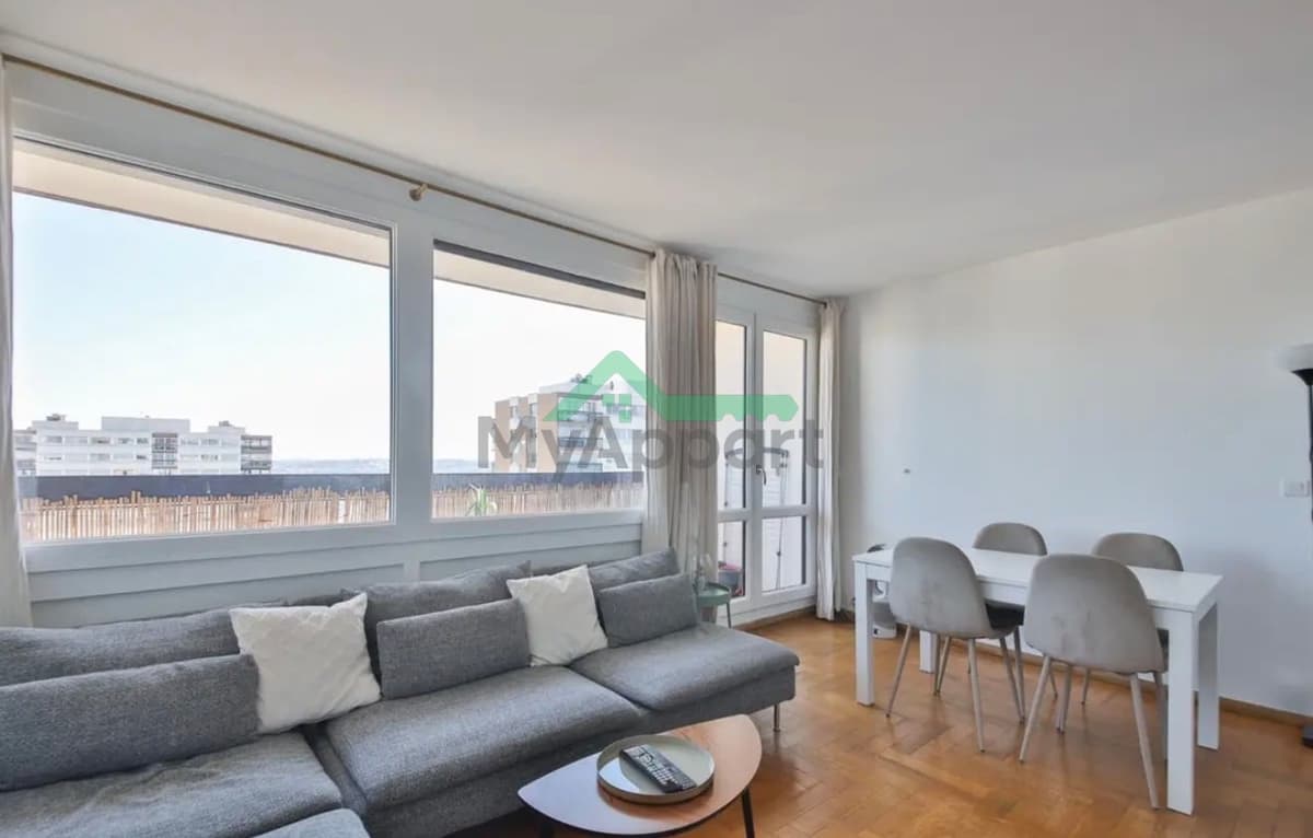 Lumineux appartement T4 avec un balcon et parking — photo 1