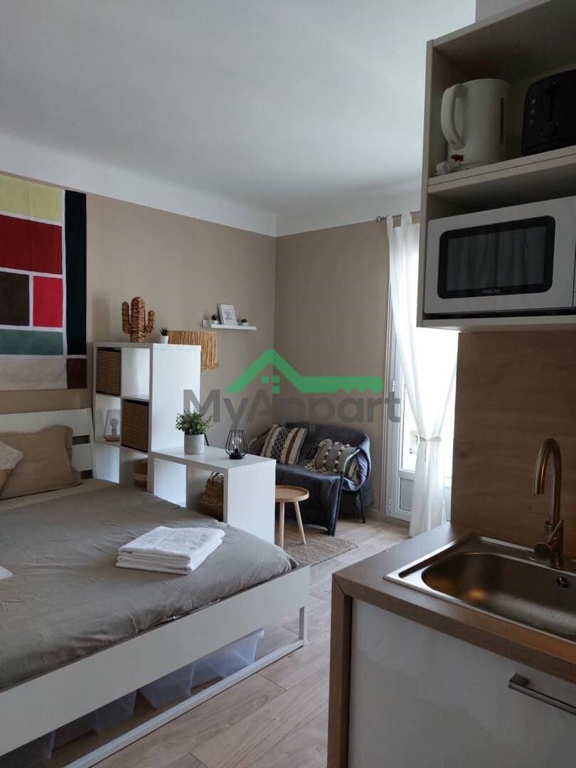 Studio 1 pièce 20 m² — photo 1