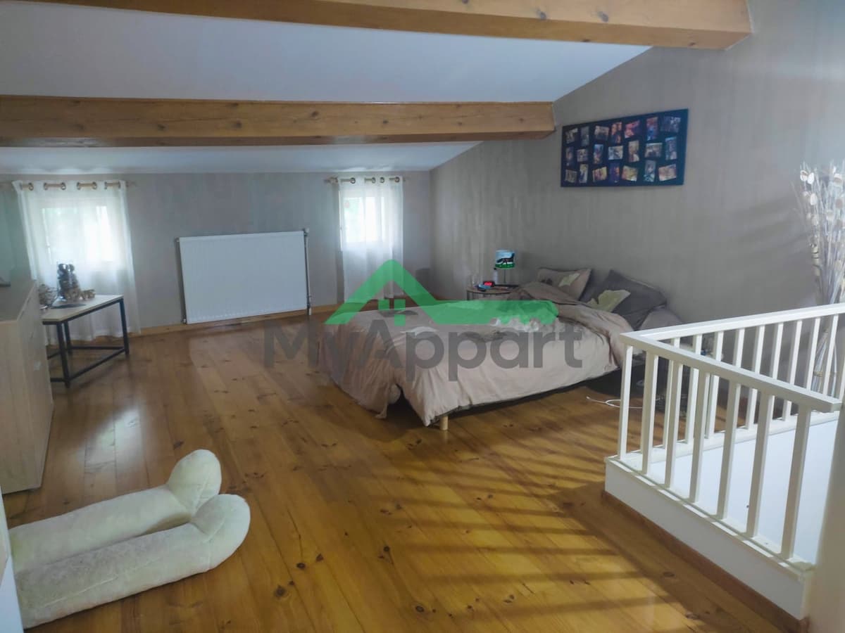 Maison 5 pièces 130 m² — photo 1