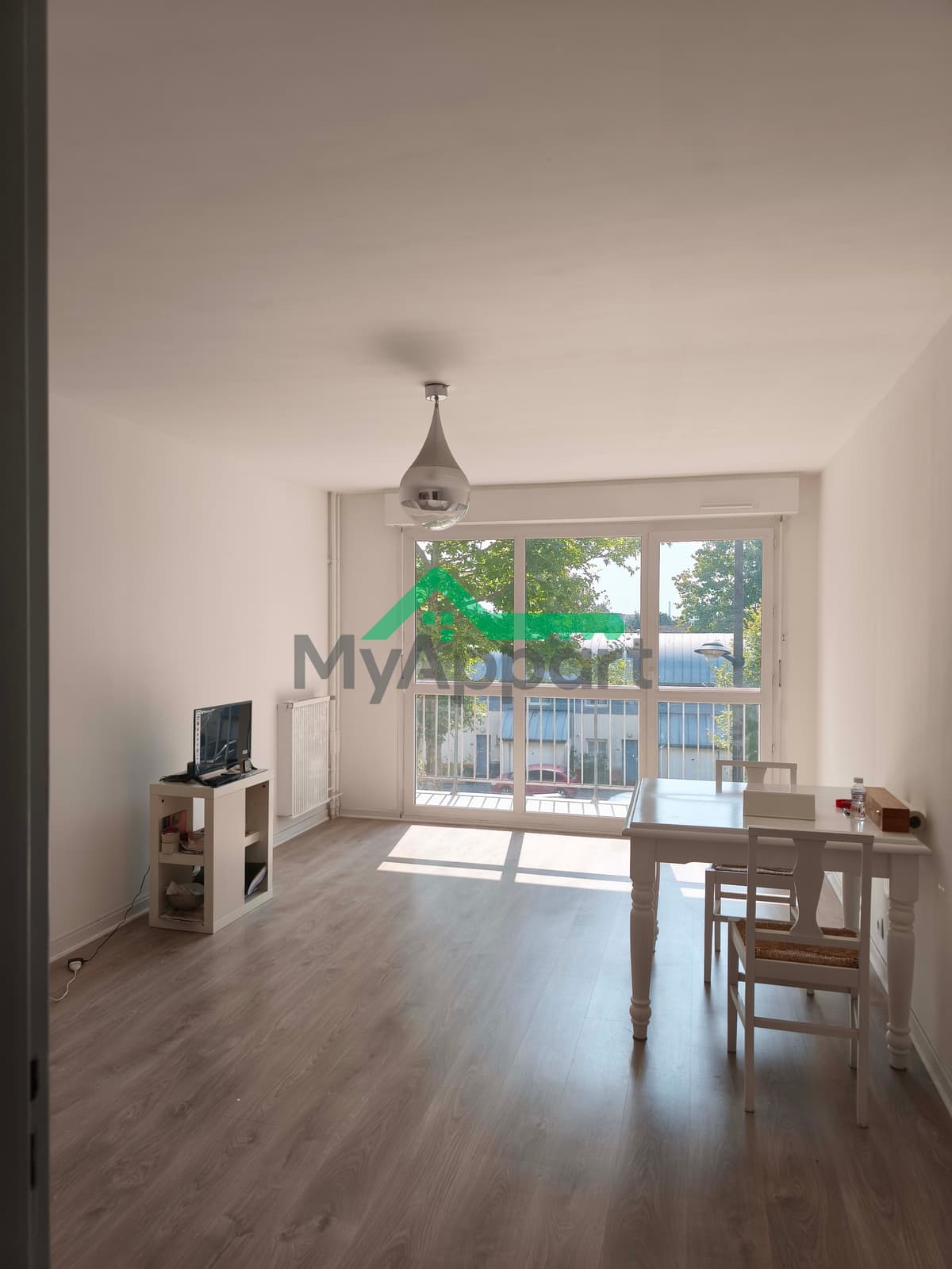 Location de F4 à Mont Gaillard — photo 1
